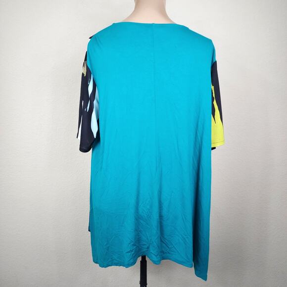 Sophye Large Multicolor Abstract Blouse - Picture 7 of 7